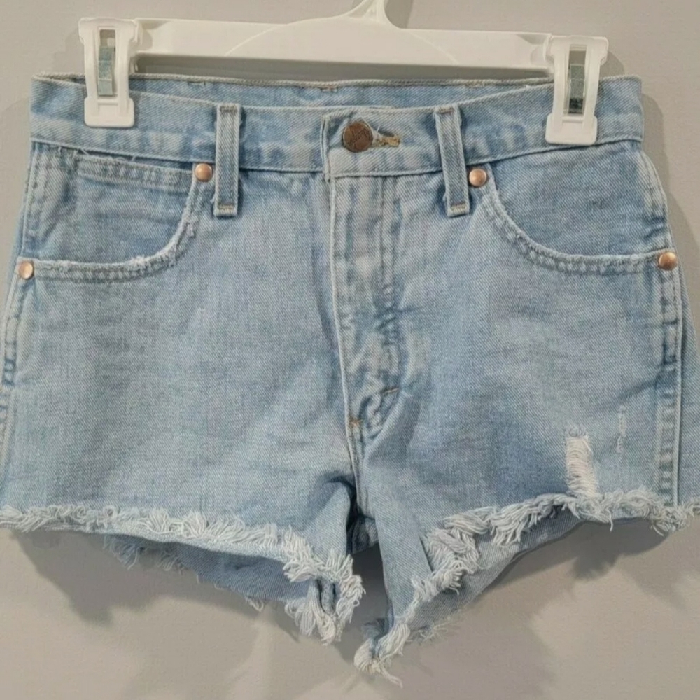 Wrangler Women's Reworked Shorts Light Stone 25